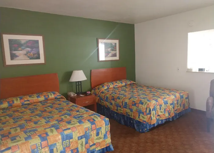 Hotel Windemere & Conference Center