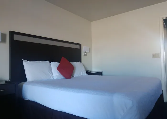 Windemere & Conference Center Hotel 3*
