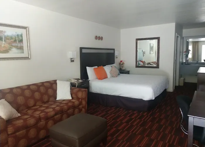 Hotel Windemere & Conference Center
