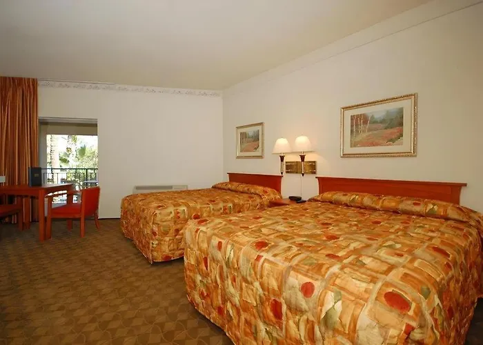 Windemere & Conference Center Hotel