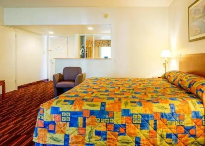 Hotel Windemere & Conference Center
